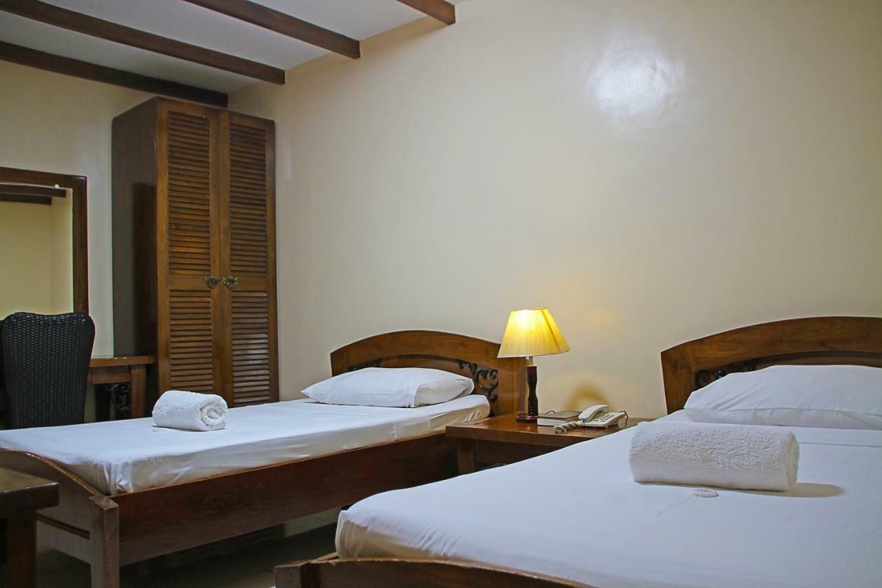 World View Pension House Dumaguete City Buitenkant foto